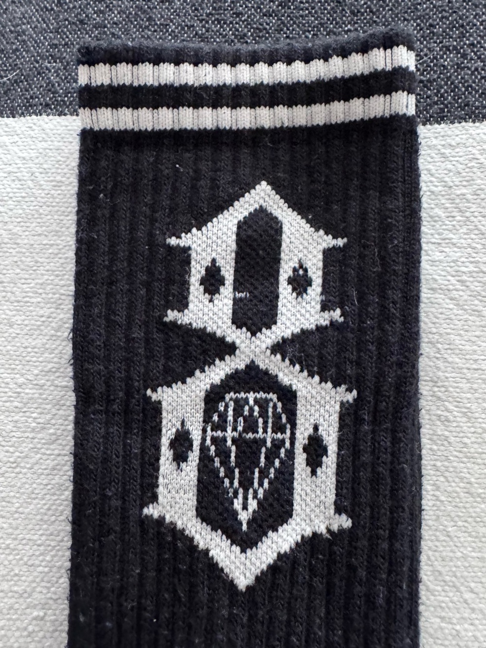 Rebel8 Black & White Patterned Men’s Crew Socks - Pack of 3 - Picture 2 of 7